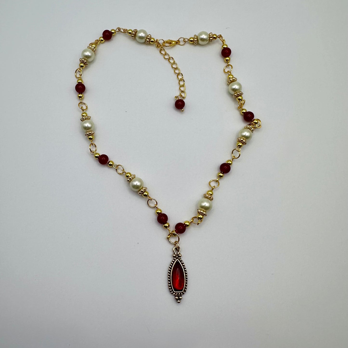❤️🔥 Crimson Charm Pearl Chain Necklace