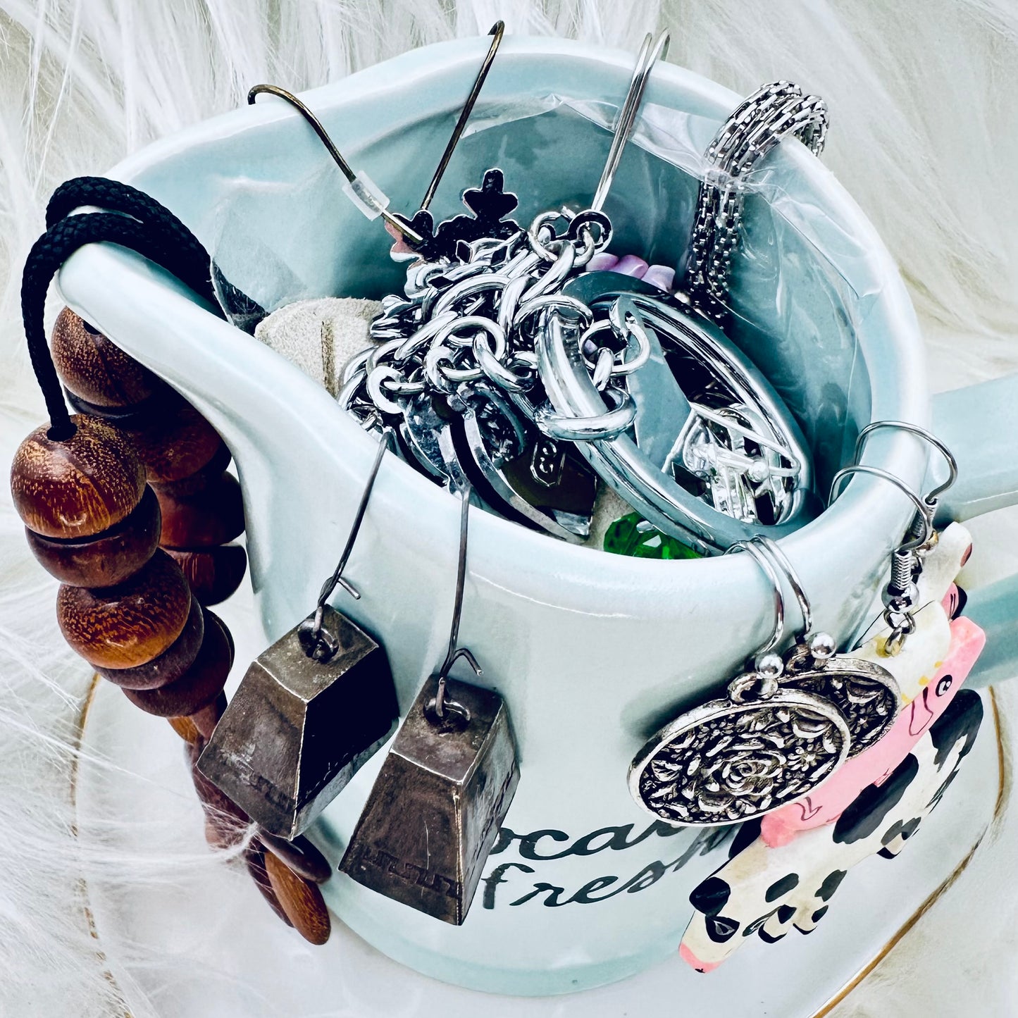 Meadow & Hearth Mystery Jewelry Jar β Farm Cottage Theme
