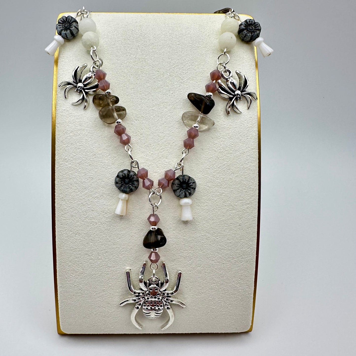 🕷️ Witch’s Garden Statement Necklace