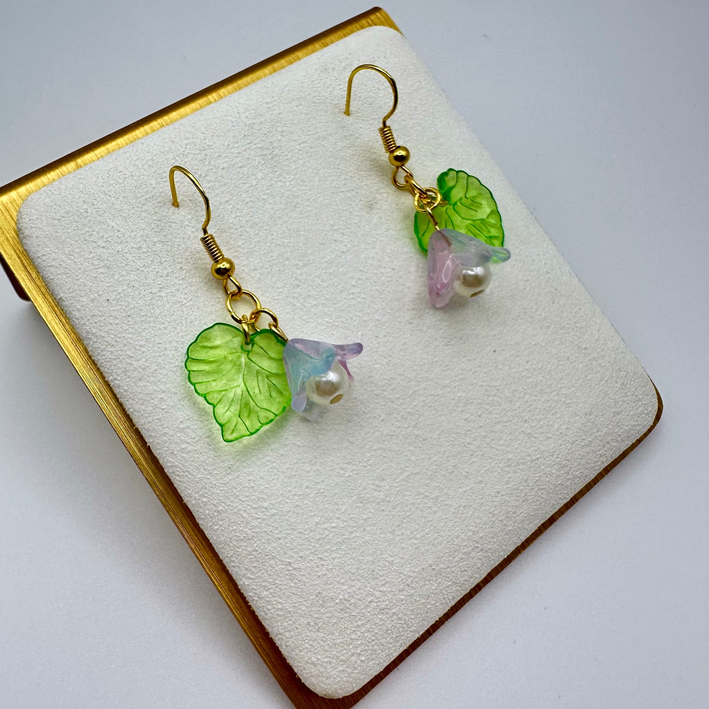 🌿 Lilylight Whimsy Earrings