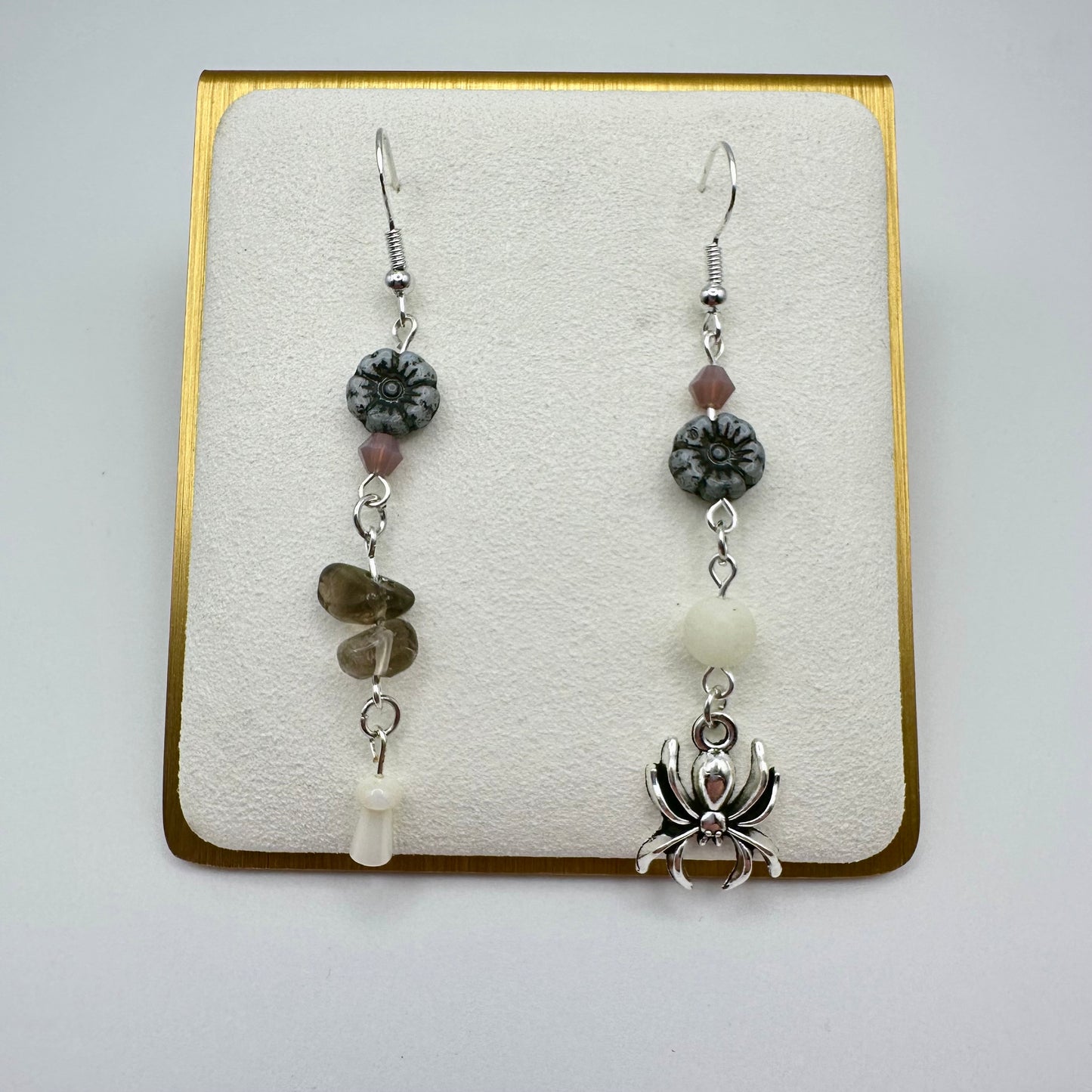 🕷️ Witch’s Garden Mismatch Earrings