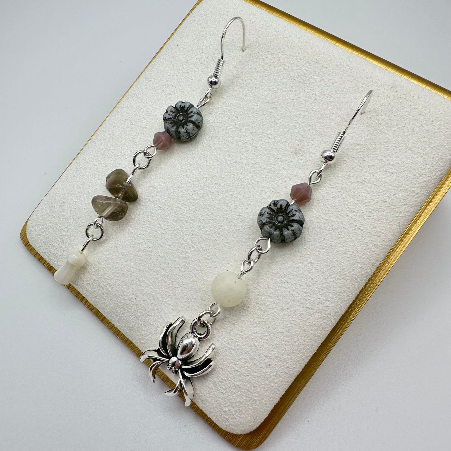 🕷️ Witch’s Garden Mismatch Earrings