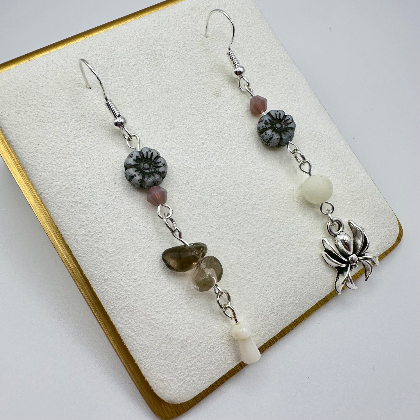 🕷️ Witch’s Garden Mismatch Earrings