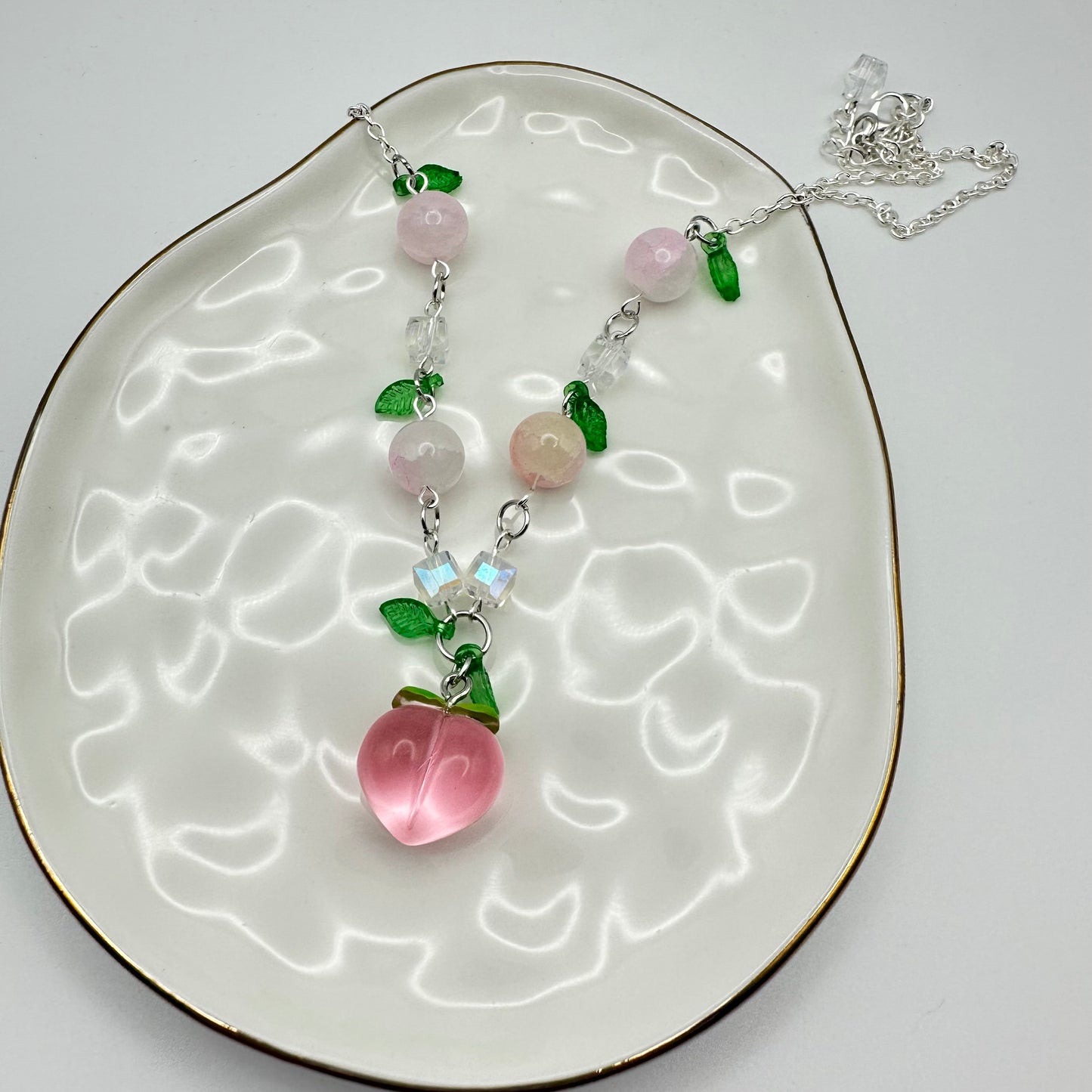 🍑 Peachy Garden Glow Necklace