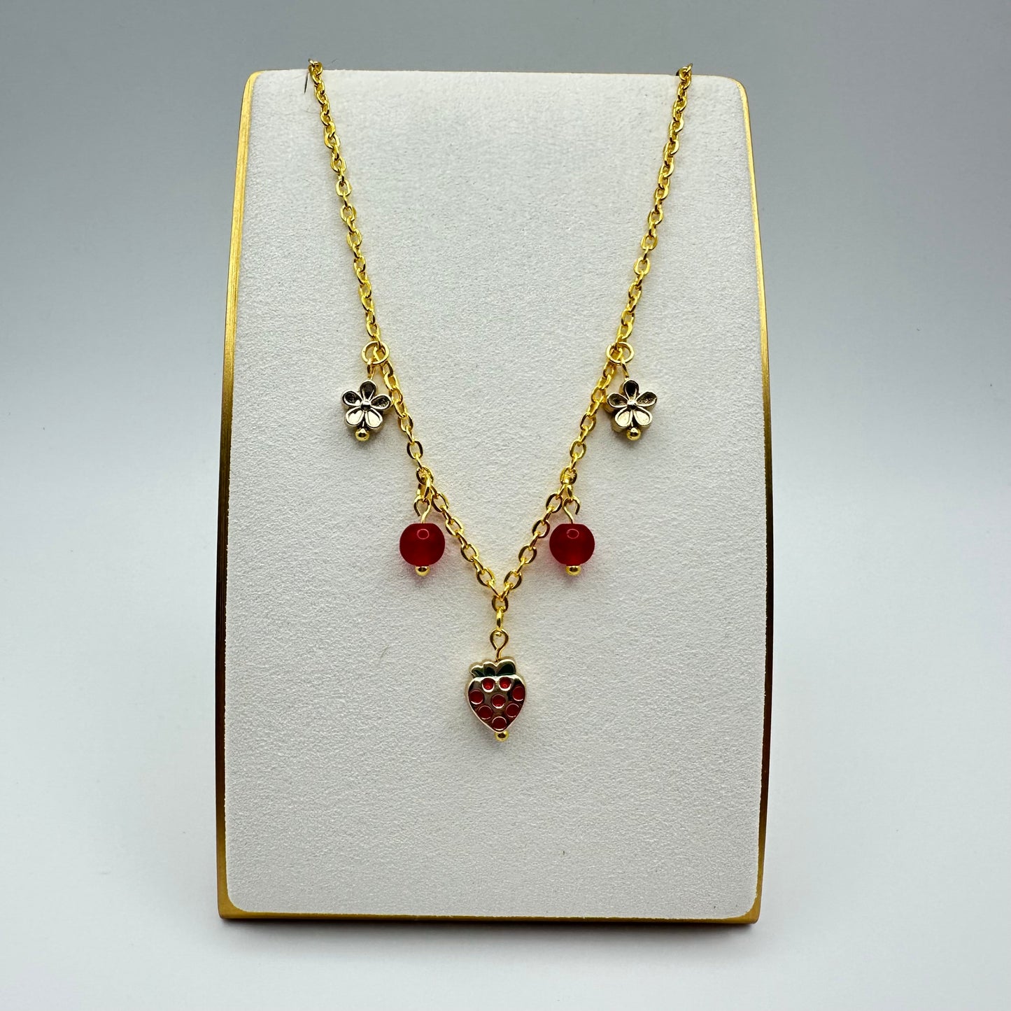 🍓 Strawberry Sugar Bloom Necklace