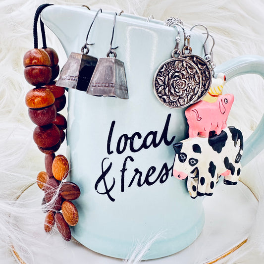 Meadow & Hearth Mystery Jewelry Jar – Farm Cottage Theme